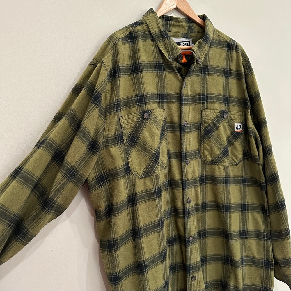 Duluth Trading Co. 40 grit flannel 2XL